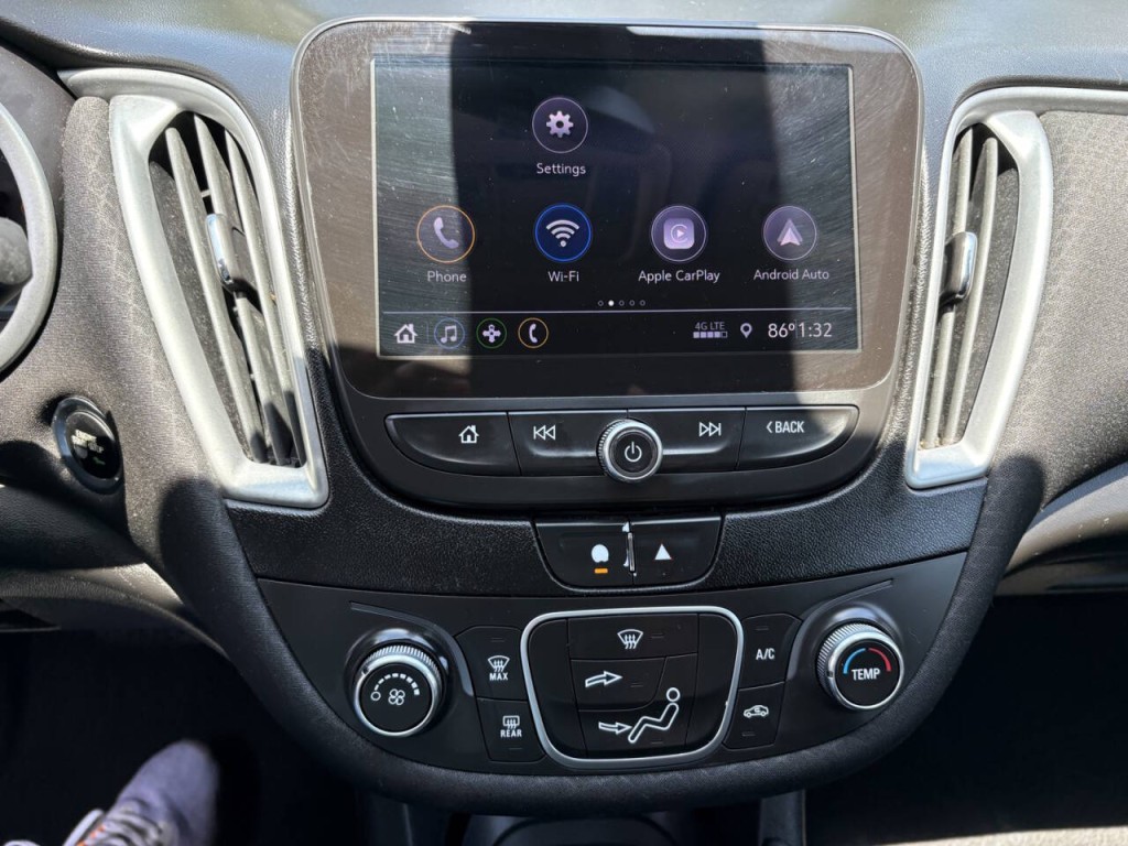 2020 Chevrolet Malibu Image 18