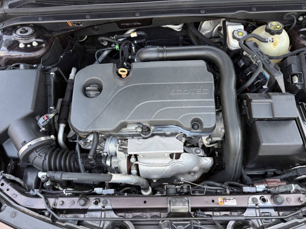 2020 Chevrolet Malibu Image 28