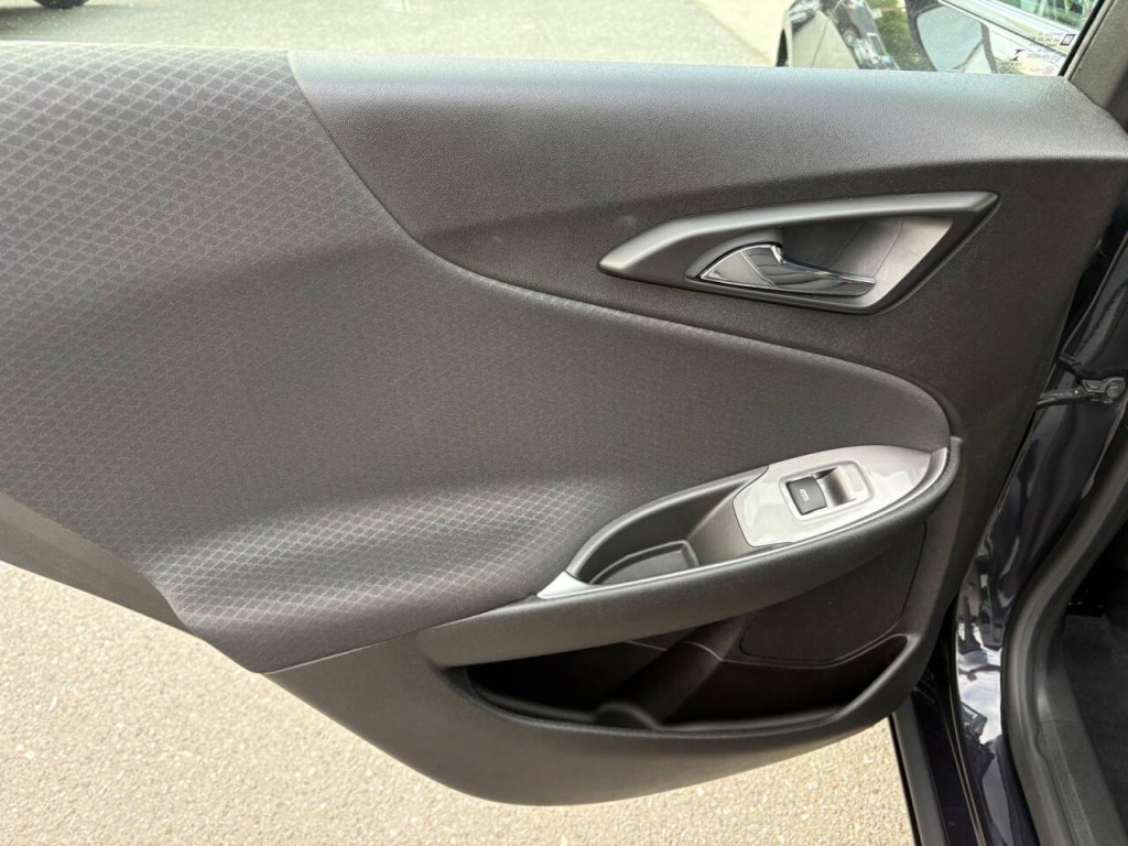 2022 Chevrolet Malibu Image 18