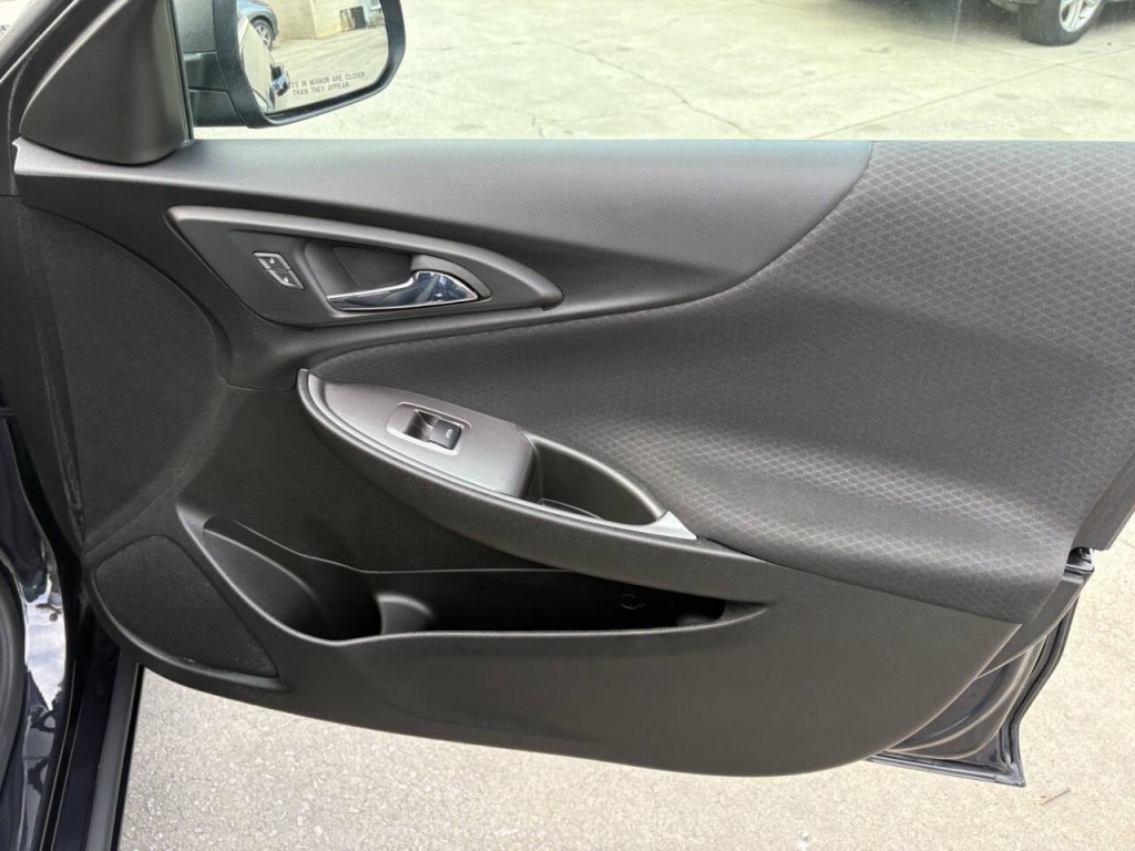 2022 Chevrolet Malibu Image 21