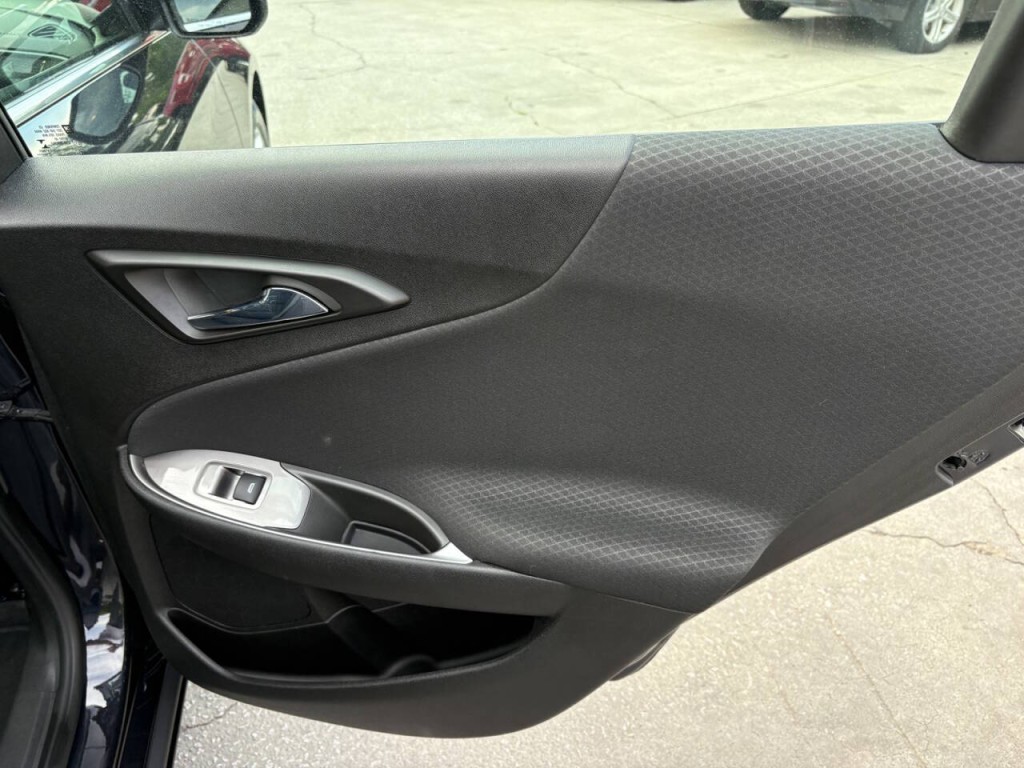 2022 Chevrolet Malibu Image 24