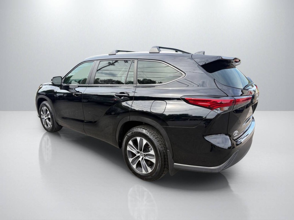 2023 Toyota Highlander Image 5