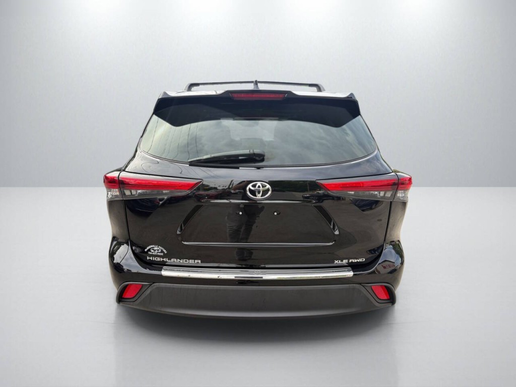2023 Toyota Highlander Image 6