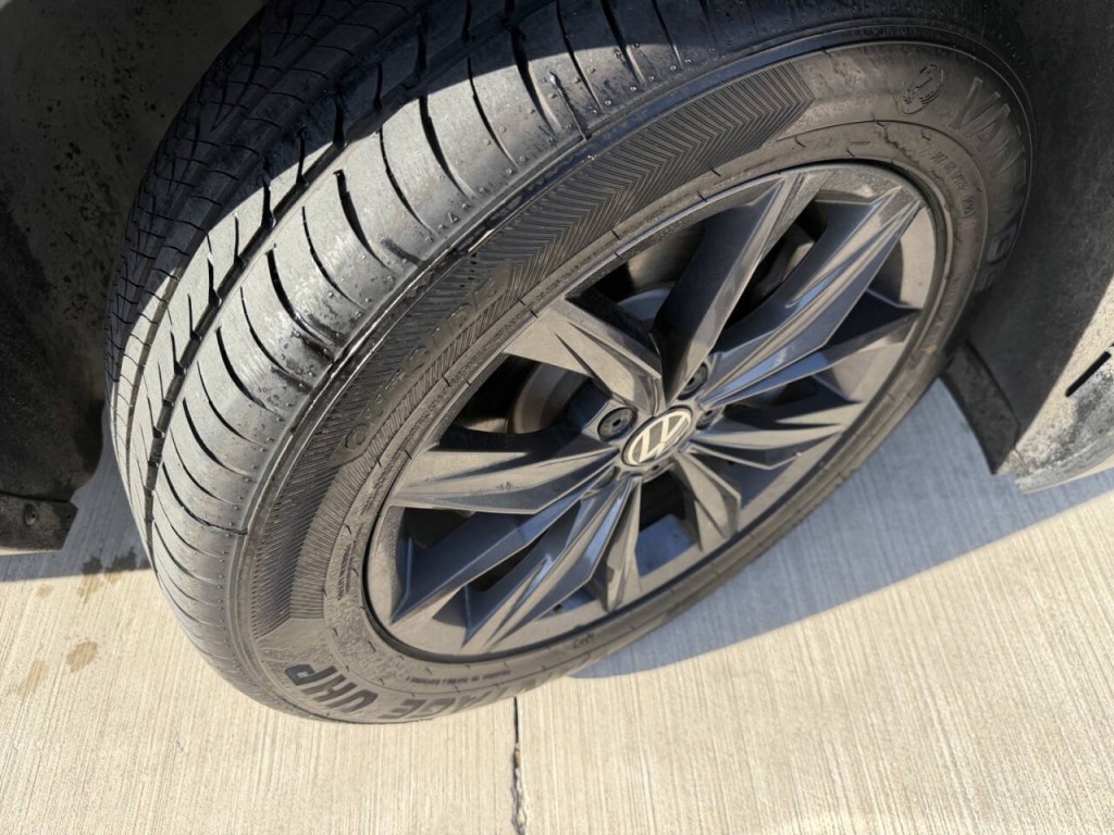 2022 Volkswagen Tiguan Image 9