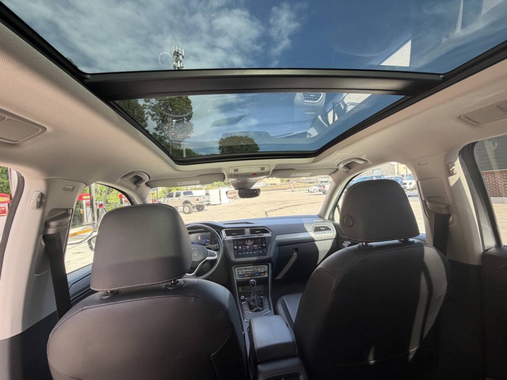 2022 Volkswagen Tiguan Image 35