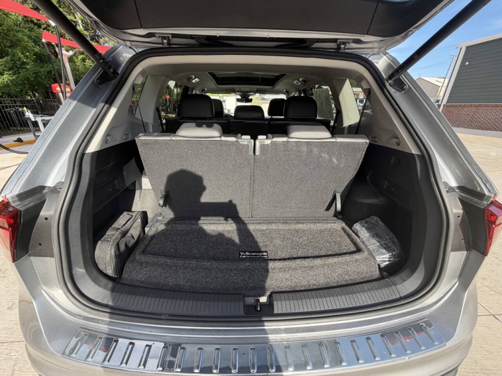 2022 Volkswagen Tiguan Image 37