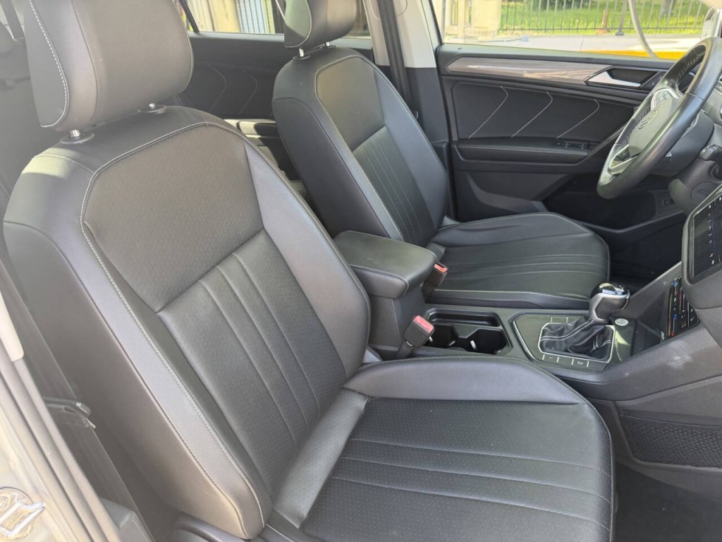 2022 Volkswagen Tiguan Image 44