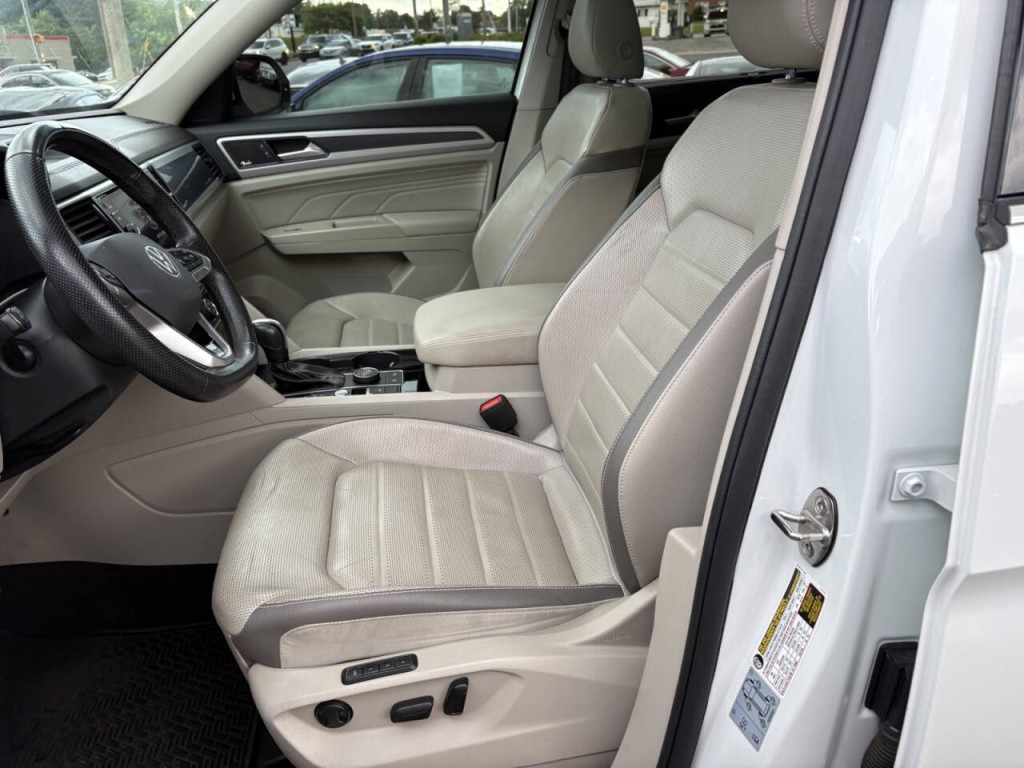 2021 Volkswagen Atlas Image 12