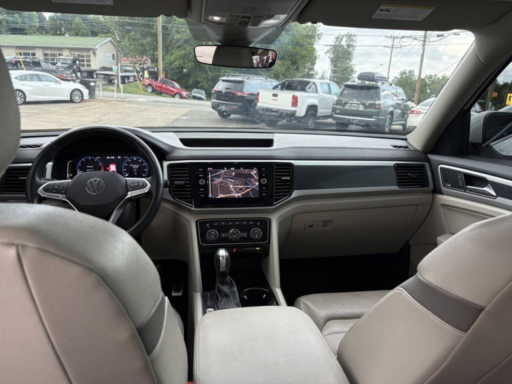 2021 Volkswagen Atlas Image 24