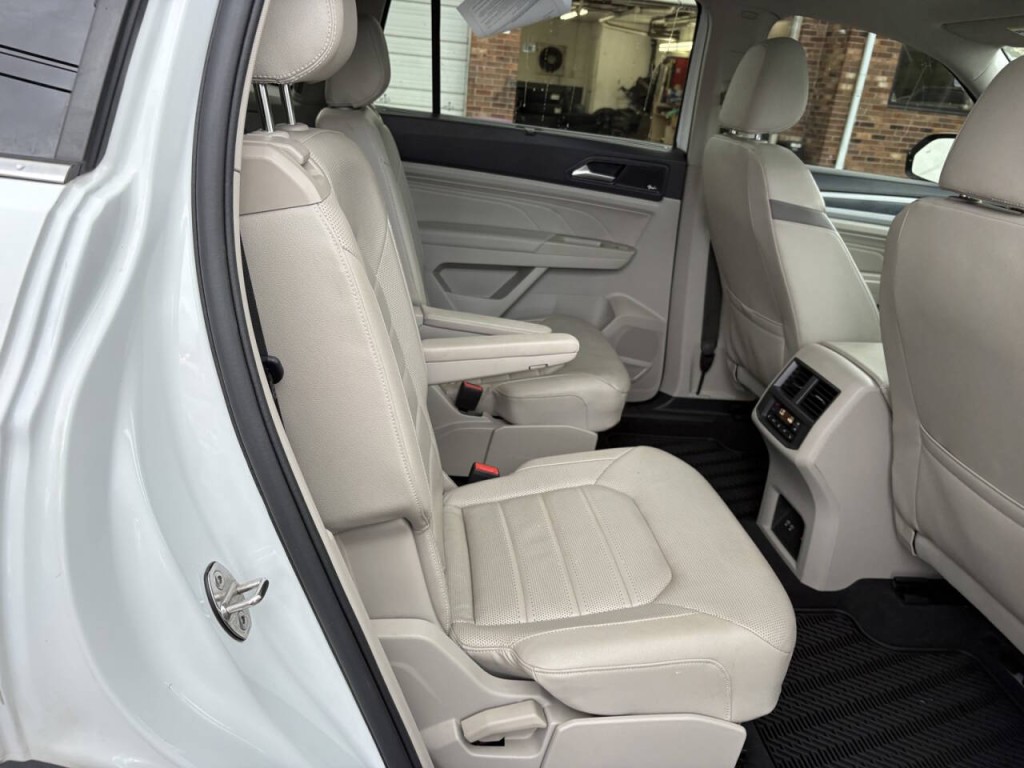 2021 Volkswagen Atlas Image 34