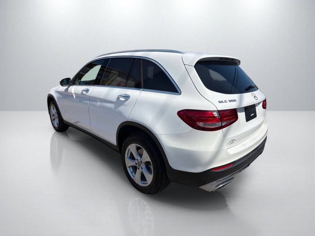 2017 Mercedes-Benz GLC-Class Image 5