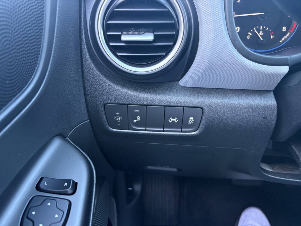 2020 Hyundai Kona Image 12