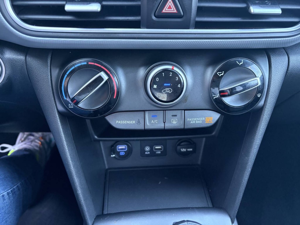 2020 Hyundai Kona Image 20