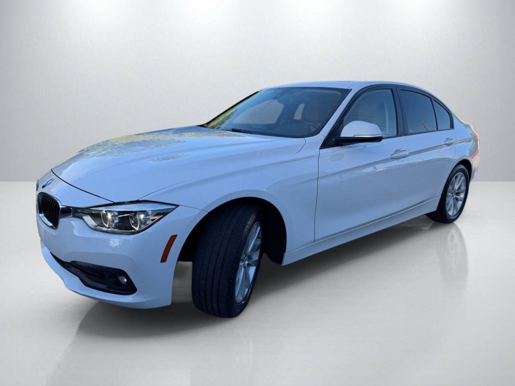 2018 BMW 3 Series Image 3