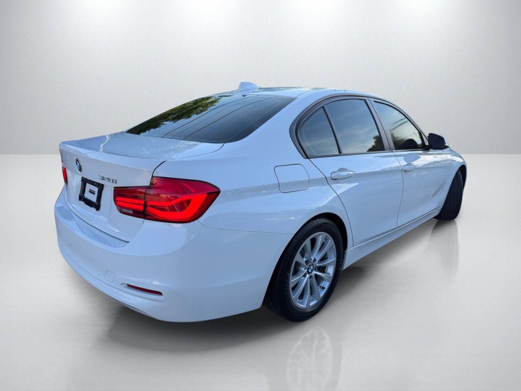 2018 BMW 3 Series Image 7