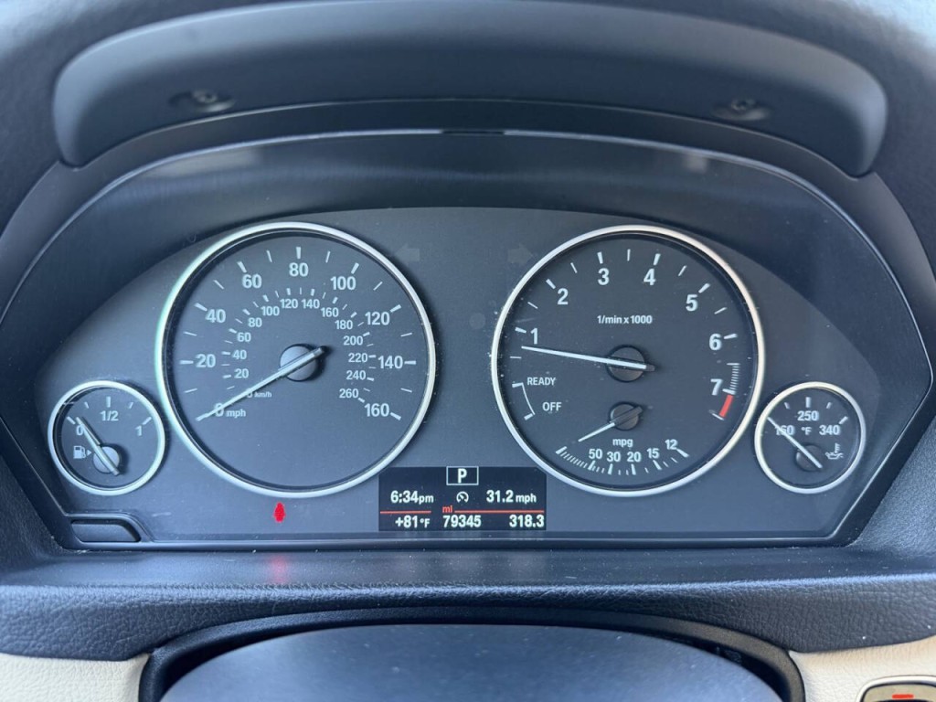 2018 BMW 3 Series Image 20