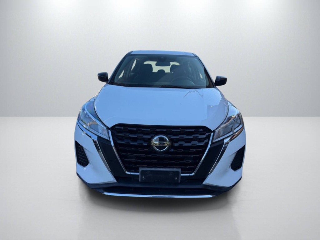 2021 Nissan Kicks Image 2