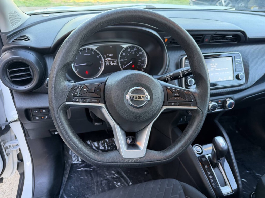 2021 Nissan Kicks Image 17