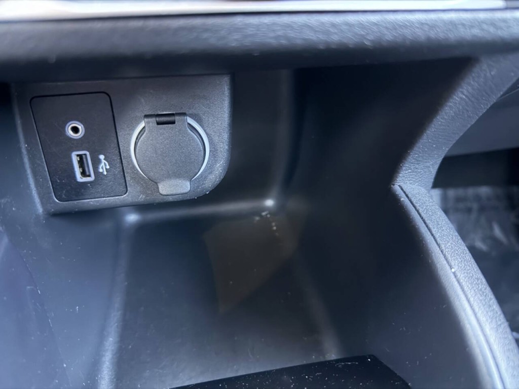 2021 Nissan Kicks Image 25