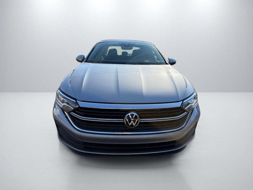 2023 Volkswagen Jetta Image 2