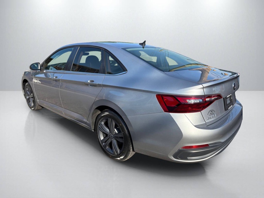 2023 Volkswagen Jetta Image 5
