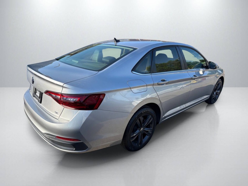 2023 Volkswagen Jetta Image 7