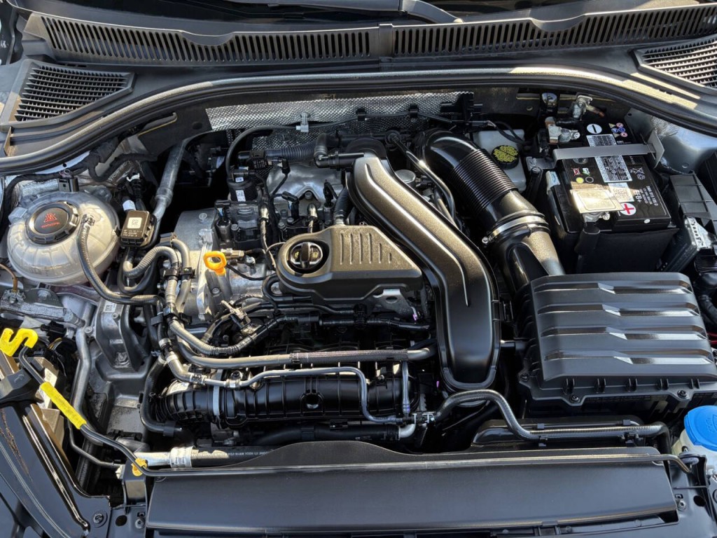 2023 Volkswagen Jetta Image 30