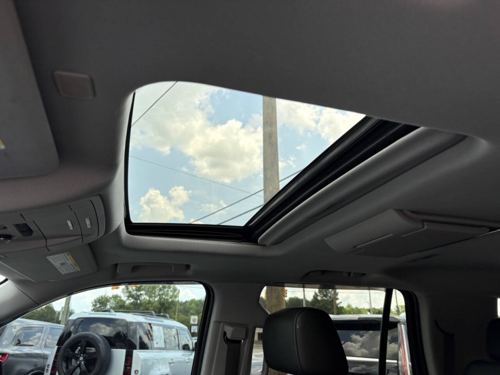 2020 Chevrolet Tahoe Image 9