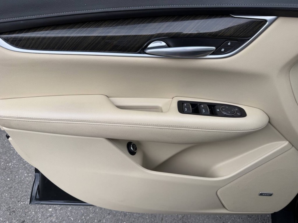 2019 Cadillac XT5 Image 13