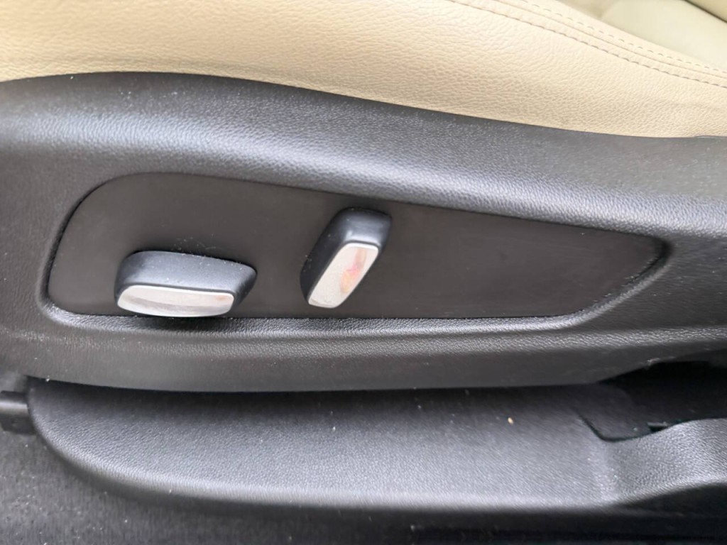 2019 Cadillac XT5 Image 16
