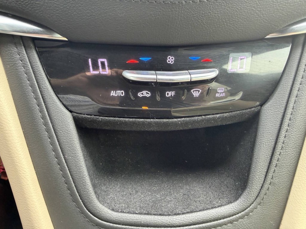 2019 Cadillac XT5 Image 26