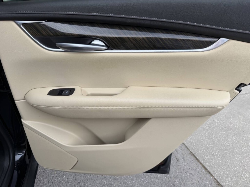 2019 Cadillac XT5 Image 40