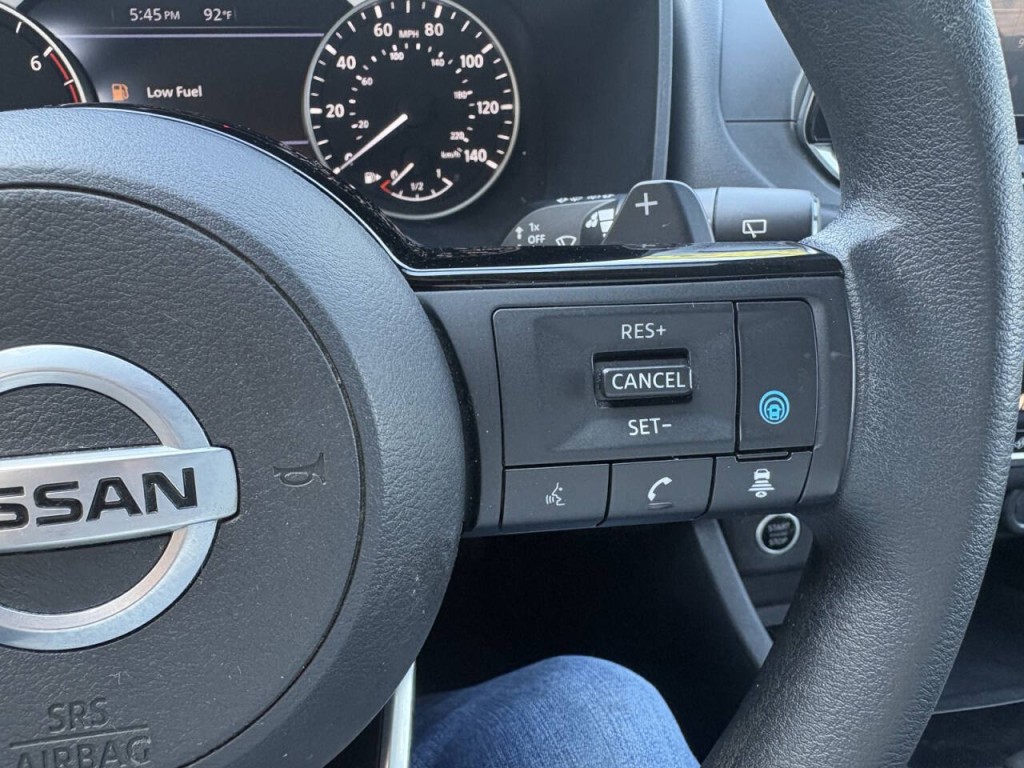 2021 Nissan Rogue Image 13