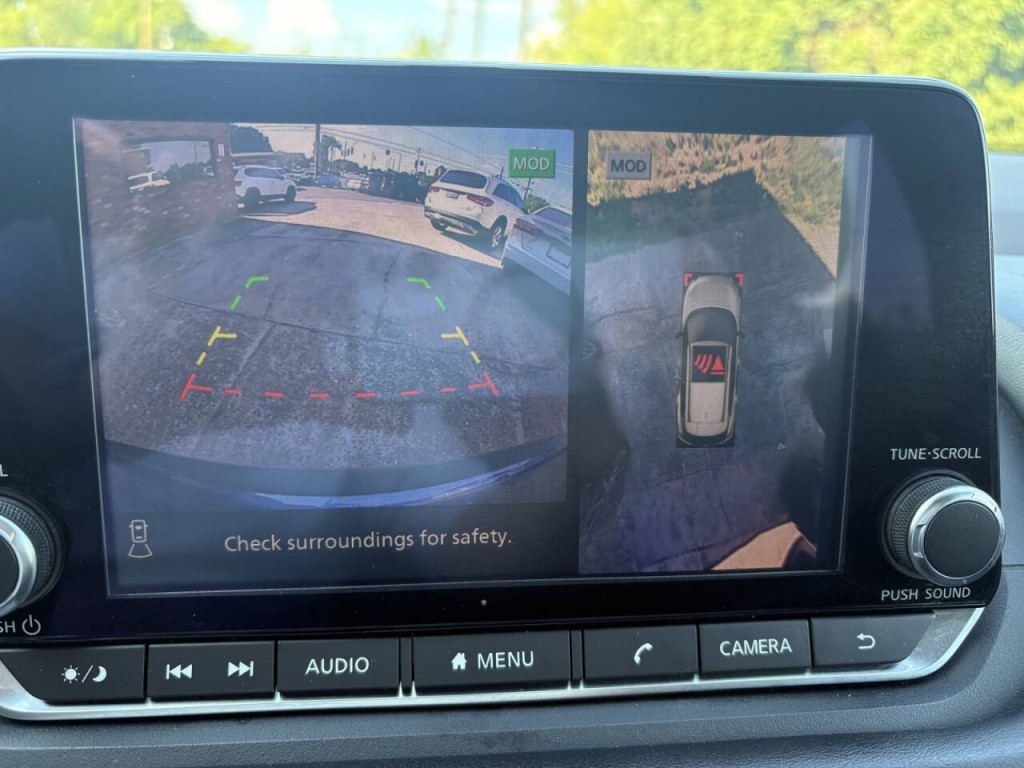 2021 Nissan Rogue Image 17