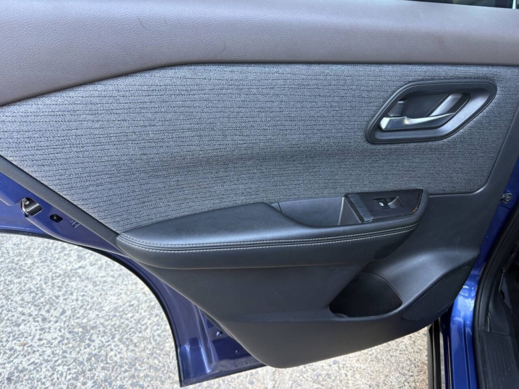 2021 Nissan Rogue Image 21