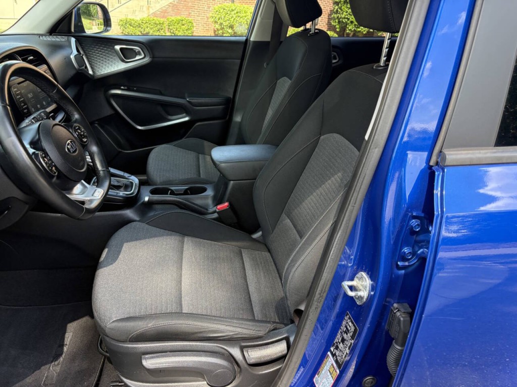 2021 Kia Soul Image 12