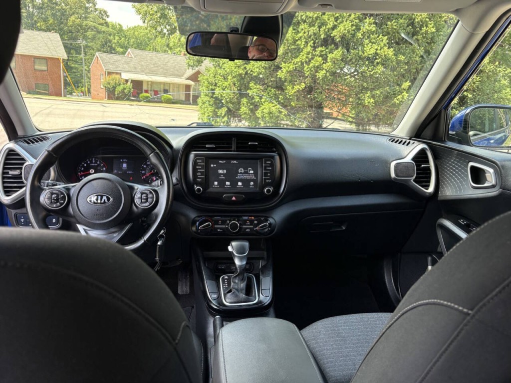2021 Kia Soul Image 23