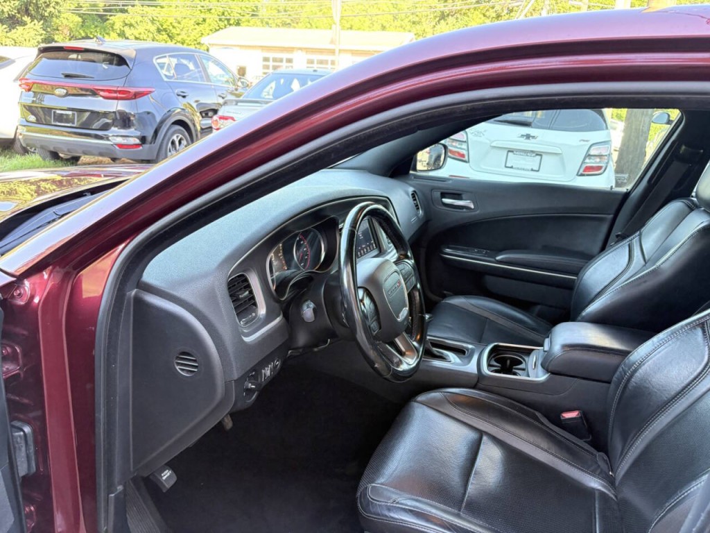 2020 Dodge Charger Image 11