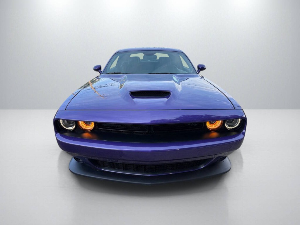 2023 Dodge Challenger Image 2