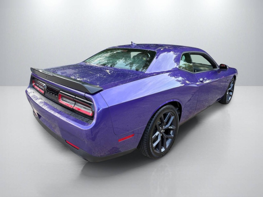 2023 Dodge Challenger Image 7
