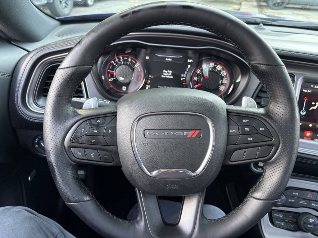 2023 Dodge Challenger Image 13