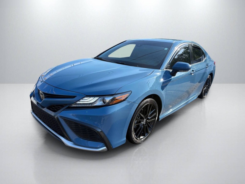 2023 Toyota Camry Image 3