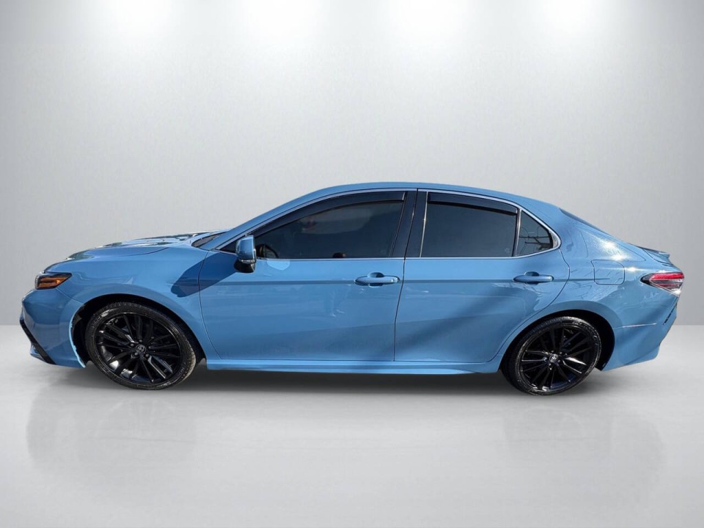 2023 Toyota Camry Image 4
