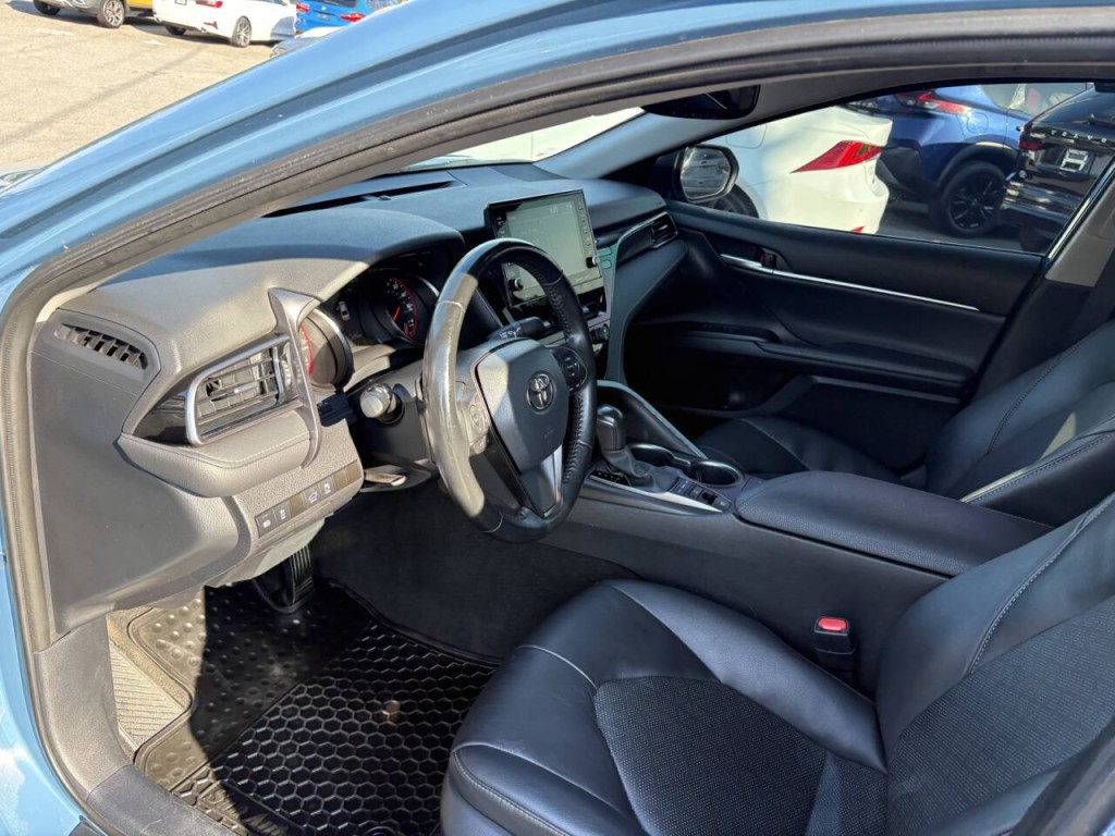 2023 Toyota Camry Image 11