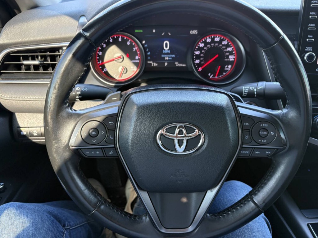 2023 Toyota Camry Image 12