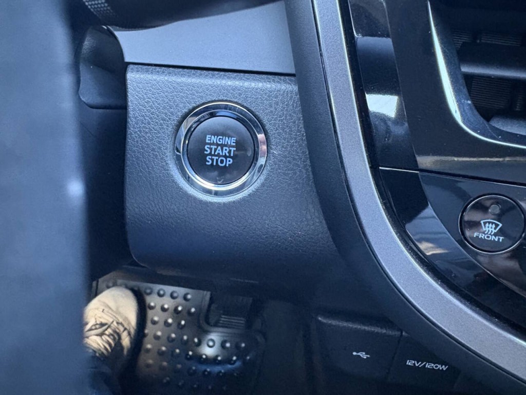 2023 Toyota Camry Image 16