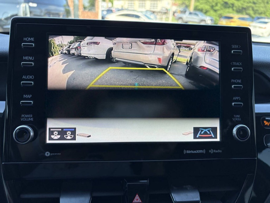 2023 Toyota Camry Image 18