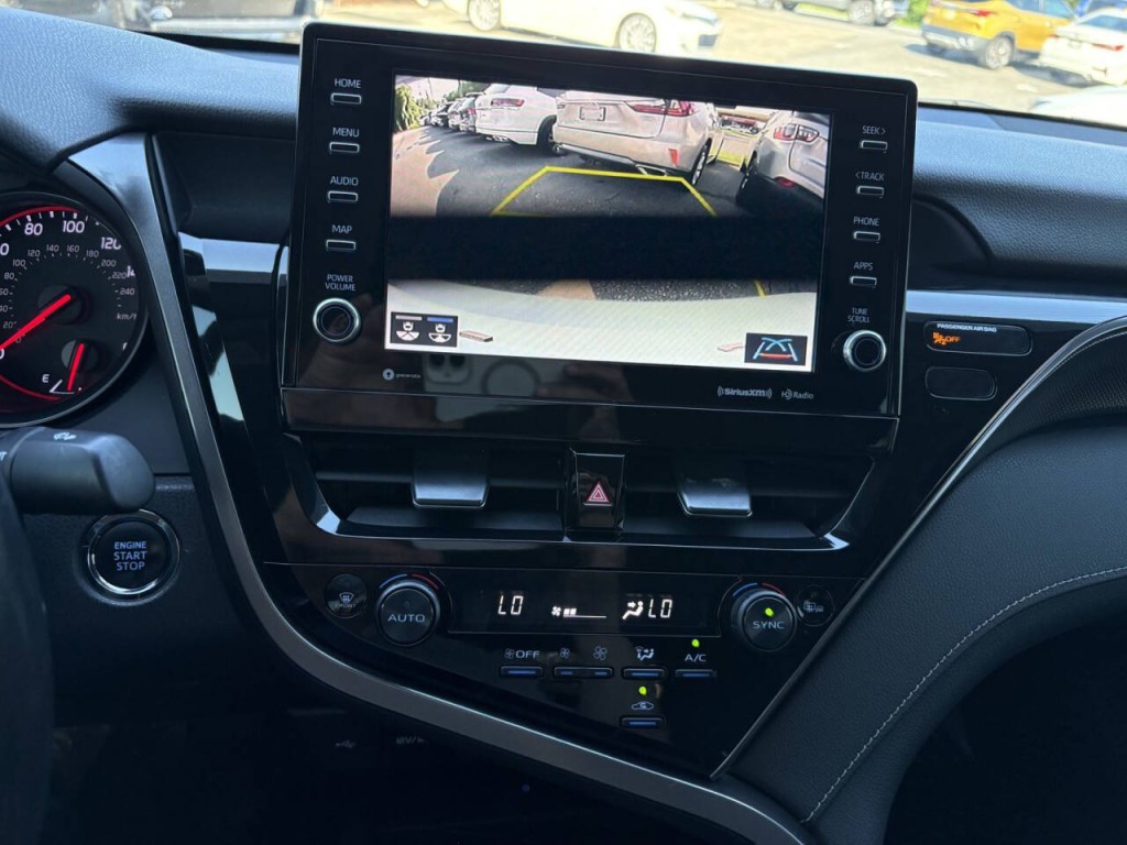 2023 Toyota Camry Image 19