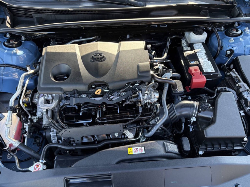 2023 Toyota Camry Image 32