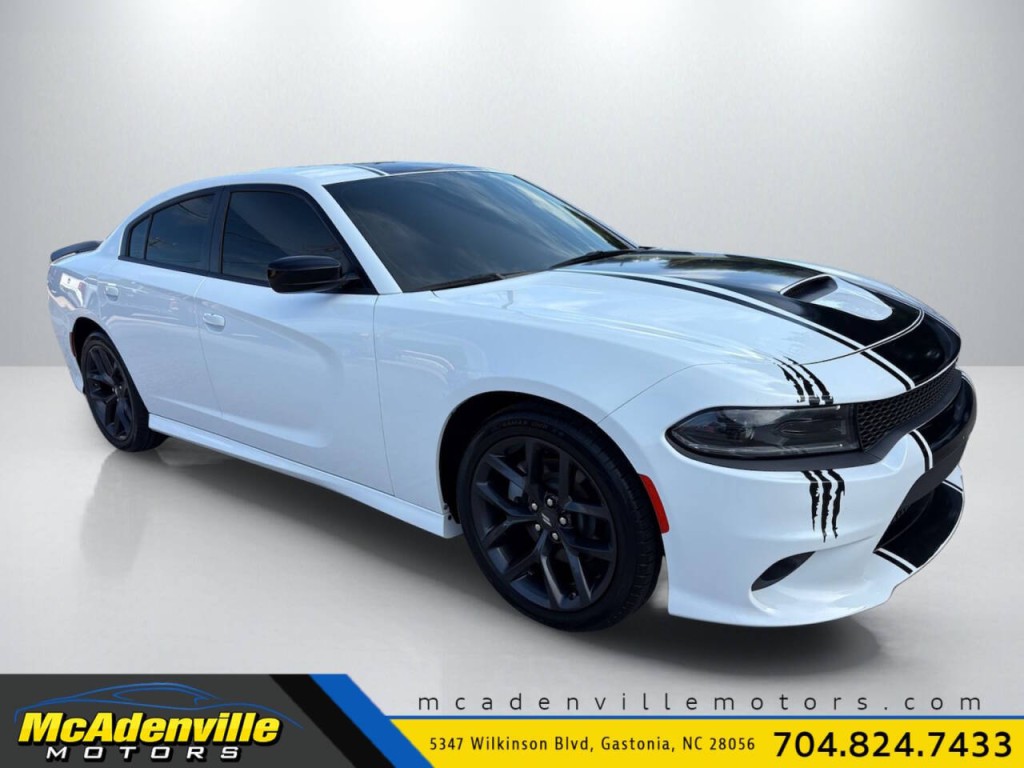 2022 Dodge Charger Image 1